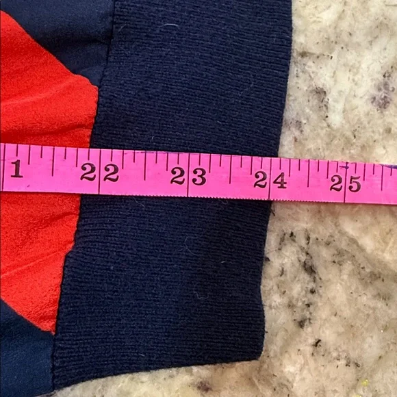 Tommy Hilfiger Women's Navy Chevron Pullover Sweater - Red & Tan - Size Large - Picture 7 of 7